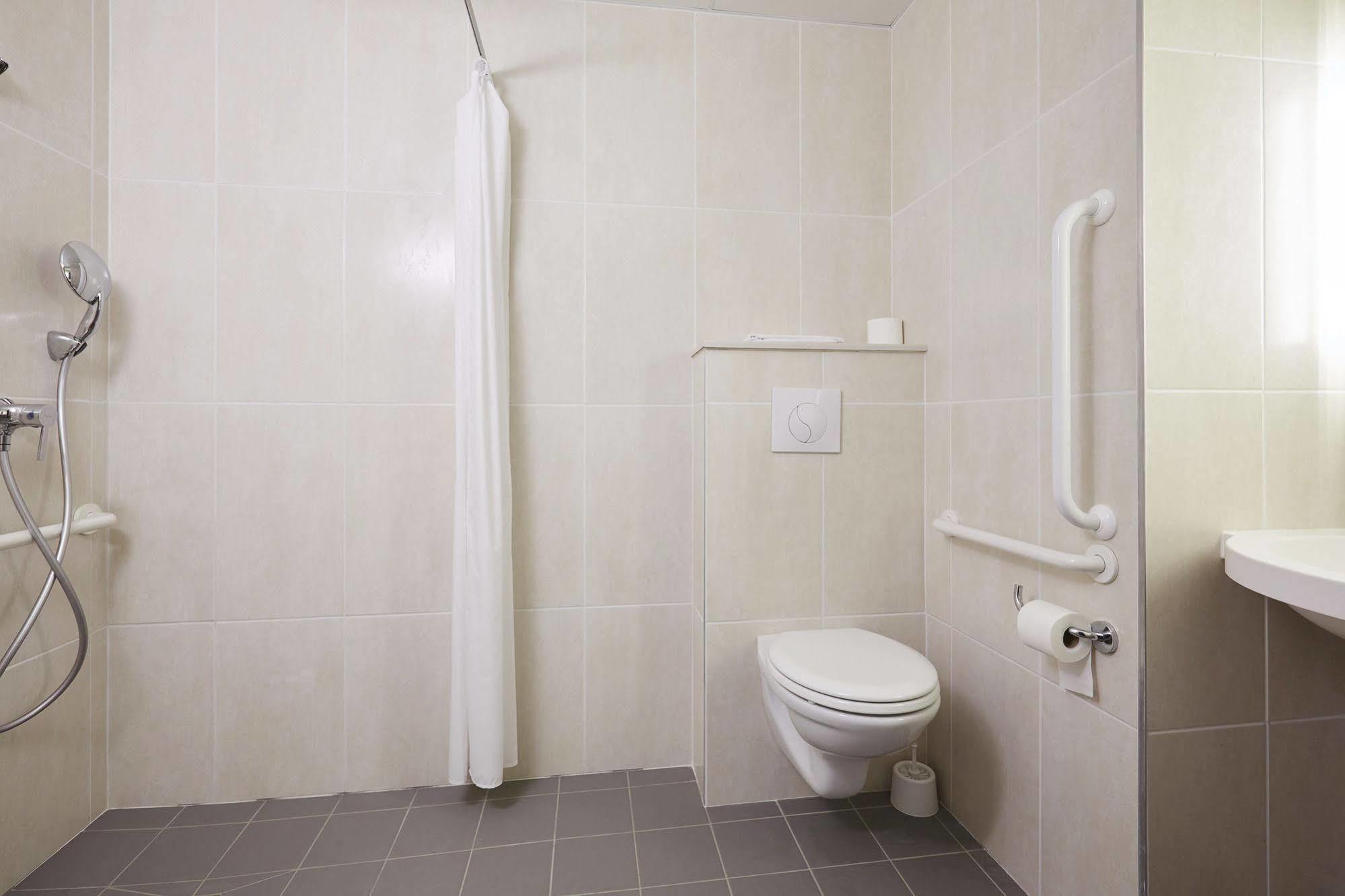 B&B Hotel Saint-Michel Sur Orge Luaran gambar